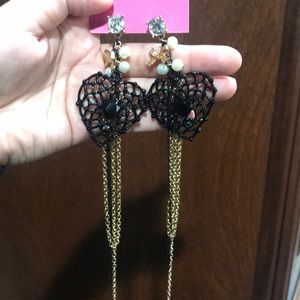 Betsey Johnson Black Heart Dangle Earrings